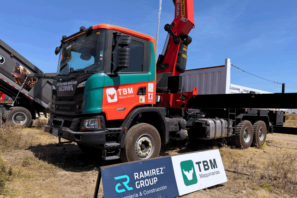 alquiler de camión grúa SCANIA